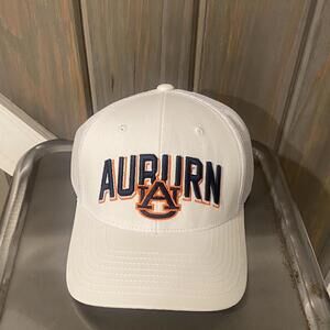 NWOT Collegiate Headgear Auburn Tigers White SnapBack Hat